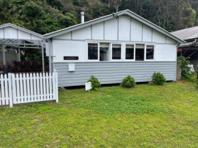 Patonga Holiday Home Umina Beach